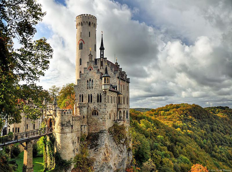 25个世界上最迷人的城堡